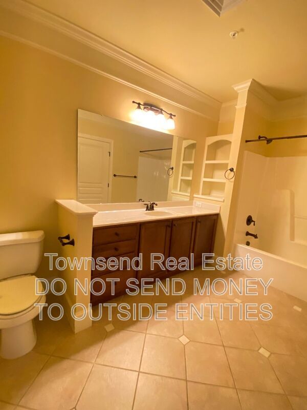 3310 Starboard Way #304 property image
