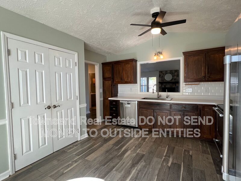 4343 Dominique Street property image