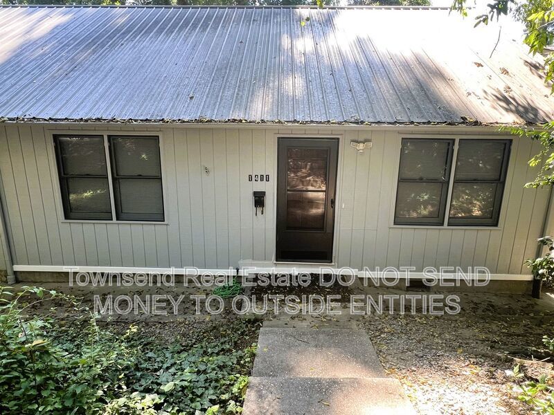 1411 Briarcliff Drive property image
