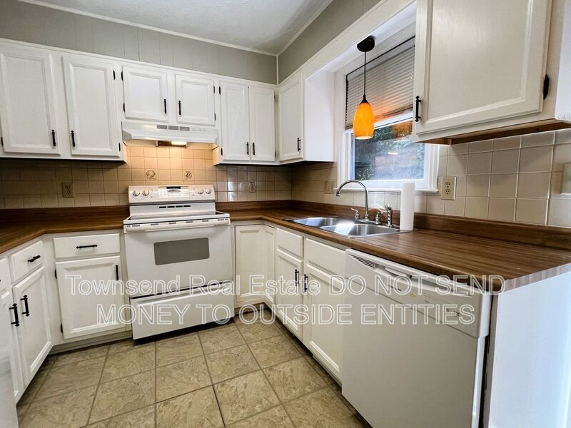 1411 Briarcliff Drive property image