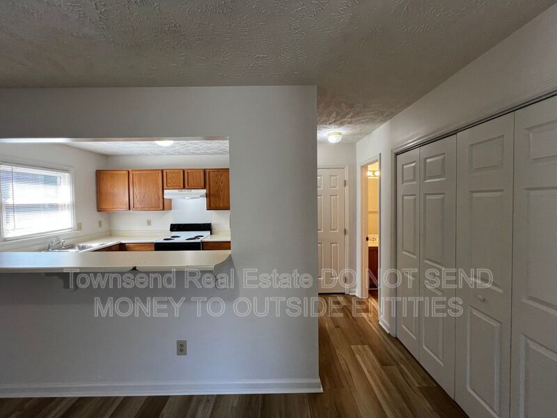 1028-1 Ancestry Drive- No Pets- Two Weeks Free On Your First Full Month's Rent - property image