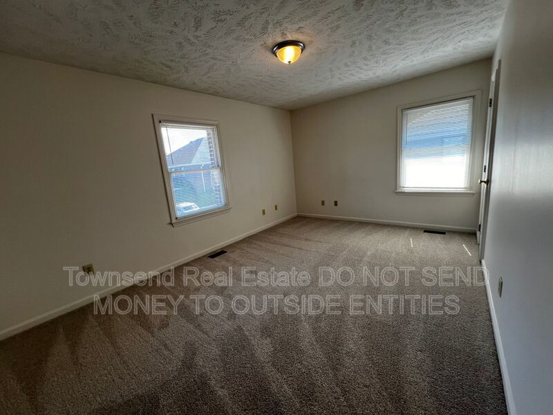 1028-1 Ancestry Drive- No Pets- Two Weeks Free On Your First Full Month's Rent - property image