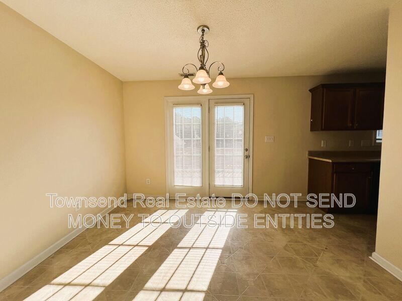 4417 Harborgate Rd- (NO PETS) property image