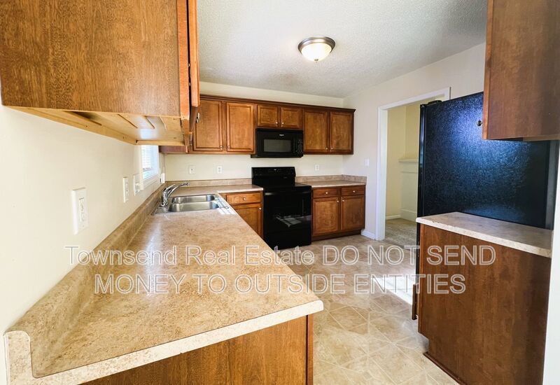 4417 Harborgate Rd- (NO PETS) property image
