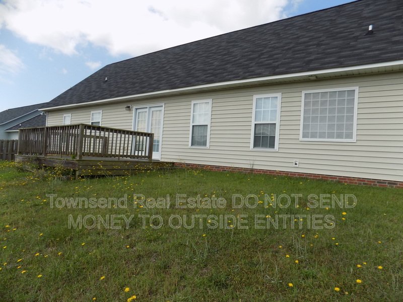 4417 Harborgate Rd- (NO PETS) property image
